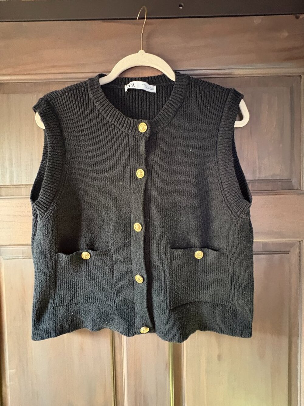 Zara Sweater vest- Black Size Large